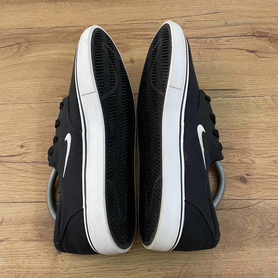 Nike sb clearance portmore on feet