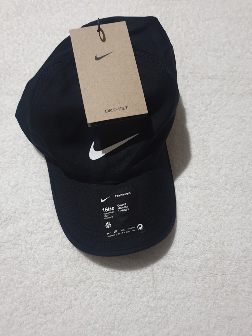 Nike Sportswear AeroBill Featherlight Adjustable Cap