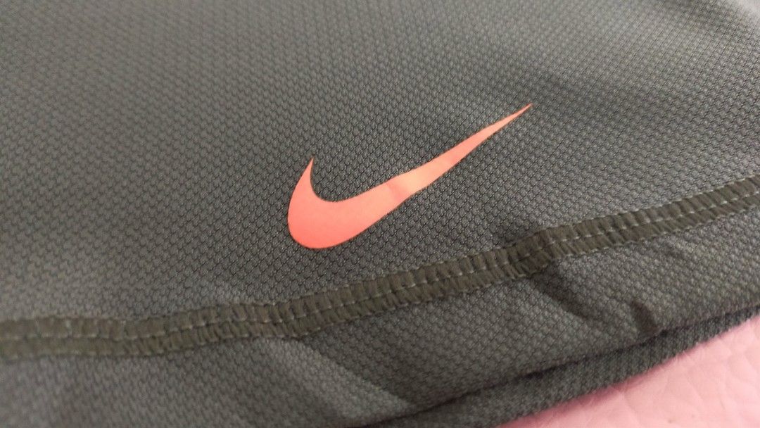 Nike tennis skirt (Category: Activewear) located in Cebu City. Submitted by angel178 (Listing ID 1245505787, Image 2). Description: good condition ➡️ pls! note color may vary due to lighting.