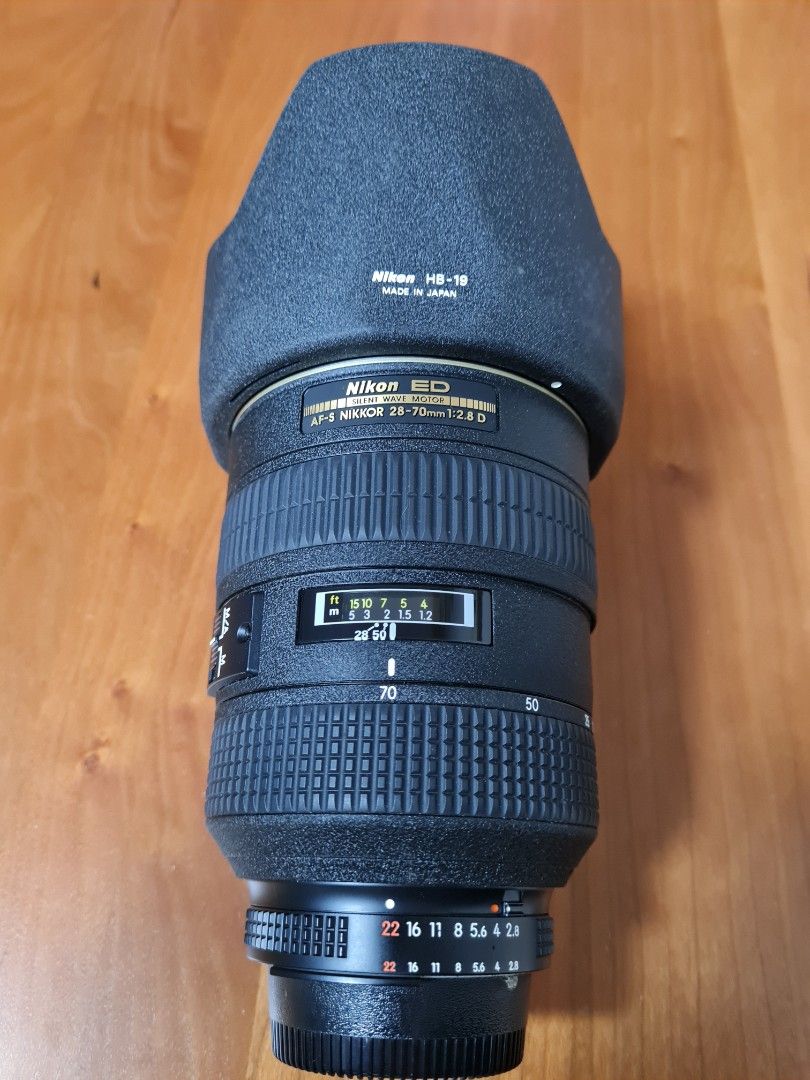 Nikon AF-S NIKKOR 28-70mm 1:2.8 Dスマホ/家電/カメラ - praksislaering.dk