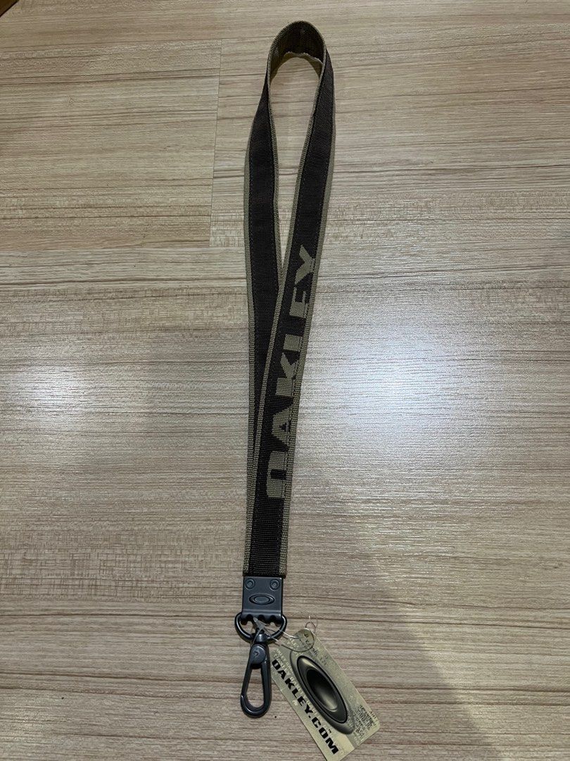 Oakley Lanyard, Men's Fashion, Watches & Accessories, Sunglasses