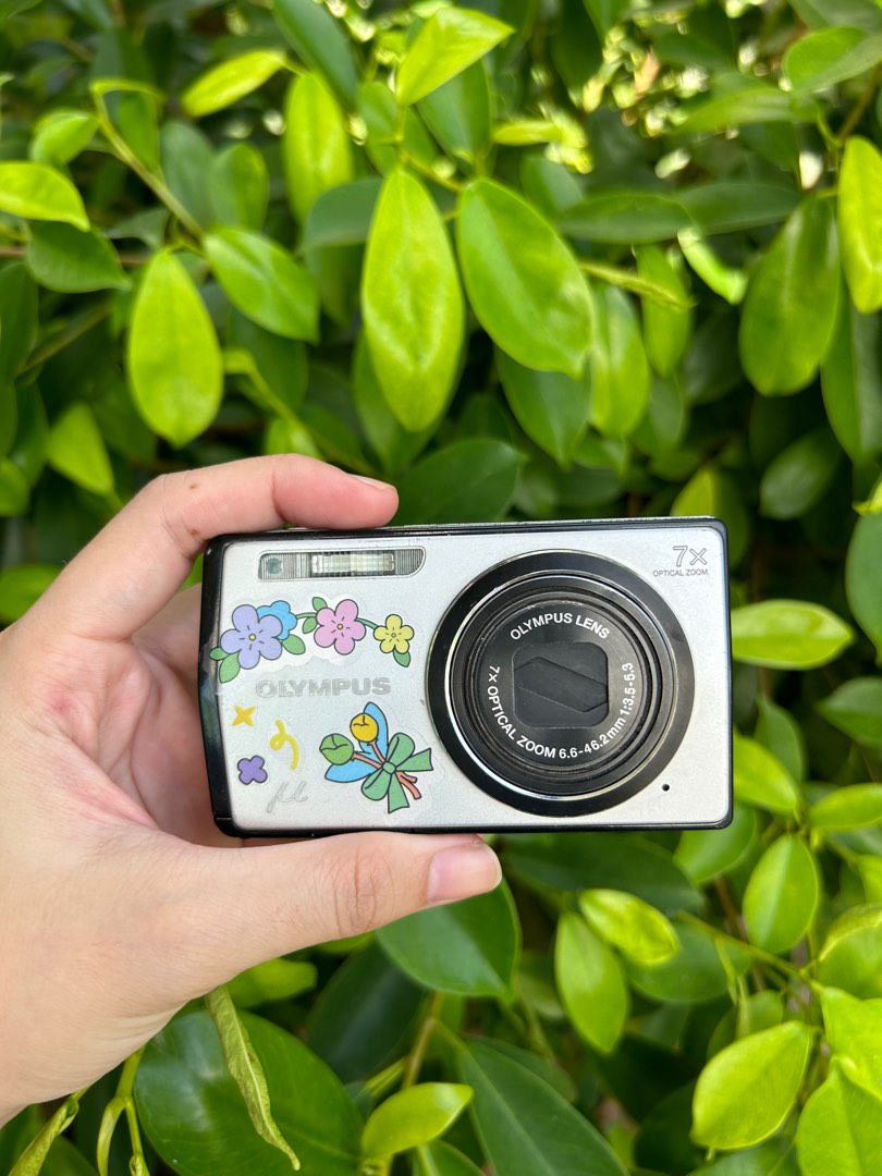 Olympus MJU 7000 Digicam, Photography, Cameras on Carousell
