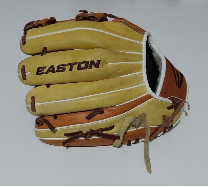 ORIGINAL EASTON X SERIES YOUTH GLOVES Sports Equipment Sports