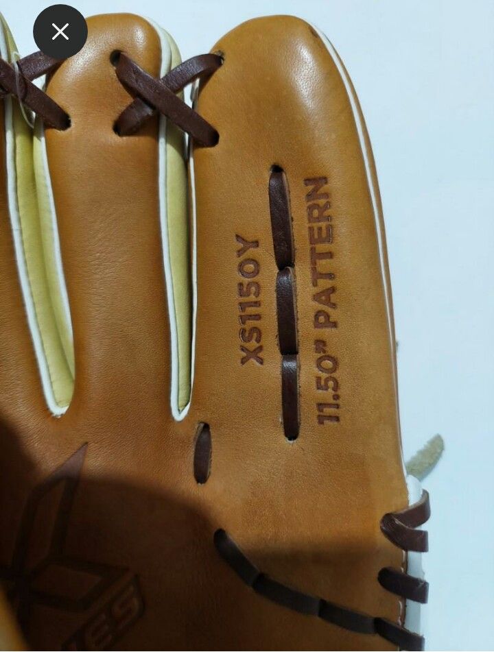 ORIGINAL EASTON X SERIES YOUTH GLOVES on Carousell