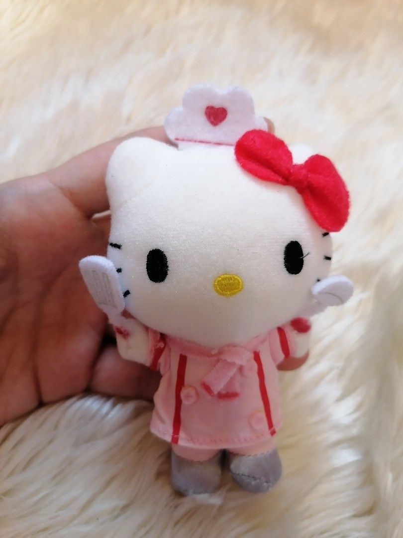 Hello kitty chef plush hot sale