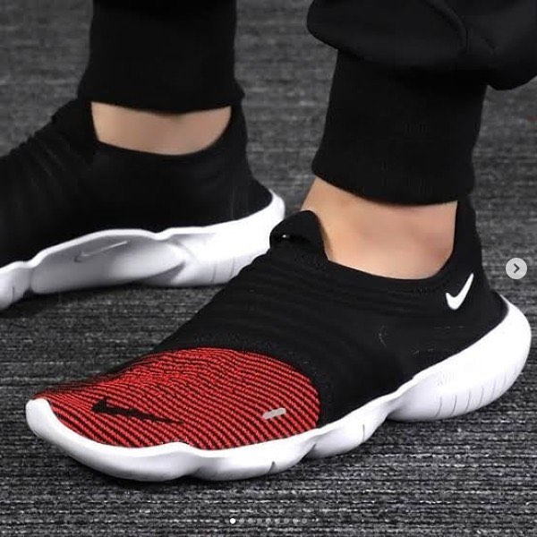Original Nike Men s Rn Flyknit 3.0 Running Shoe Men s Fashion
