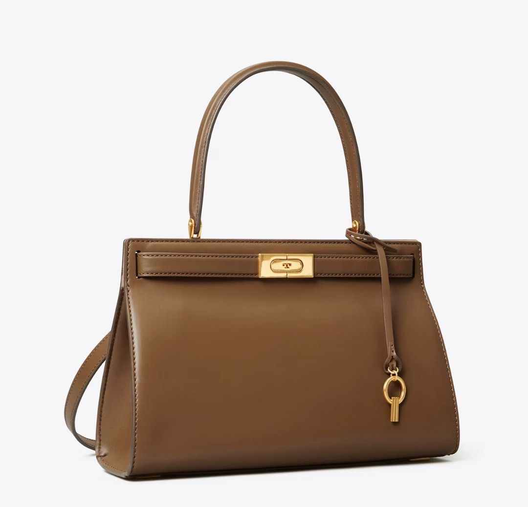 💯ORIGINAL TORY BURCH LEE RADZIWILL SMALL BAG MOOSE (Category: Luxury Bags & Wallets) located in Quezon City. Submitted by ashongsstore (Listing ID 1245443389, Image 2). Description: Saleeee 🇵🇭ONHAND🇵🇭 Lee Radziwill Small Bag Moose ‼️Please look at our pictures as that is exactly what you are purchasing‼️ 10000% Original Not REPLICA, OEM, TOP GRADE QUALITY, AUTHENTIC QUALITY or Any other Terms to DENOTE FAKE! 😎 . Guaranteed ORIGINAL AND BRAN