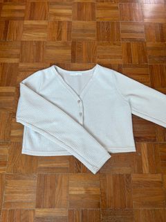 (Category: ) located in . Submitted by closetdesu (Listing ID 1245479914, Image 1). Description: .