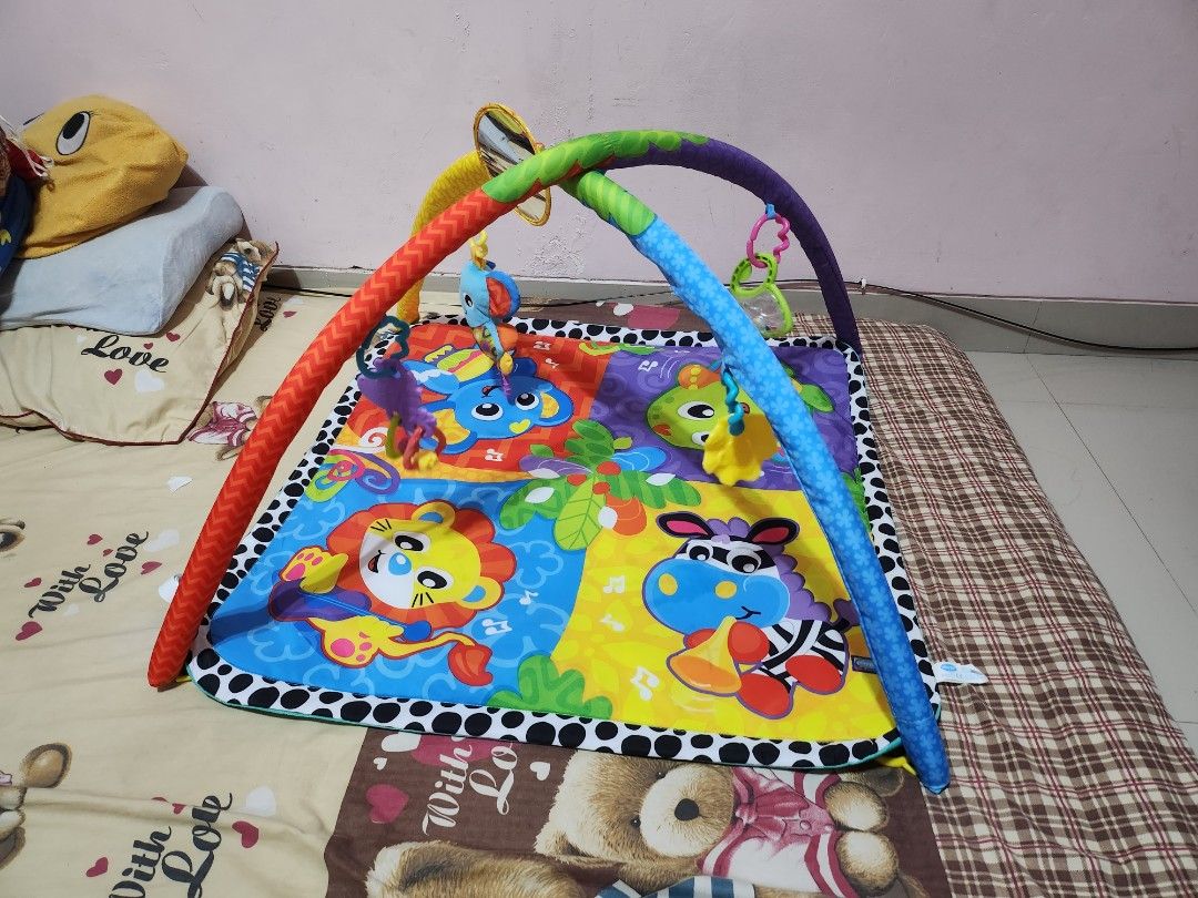 Playgro music in the hotsell jungle