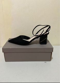 Pre-loved Charles & Keith Ankle Strap Sandals