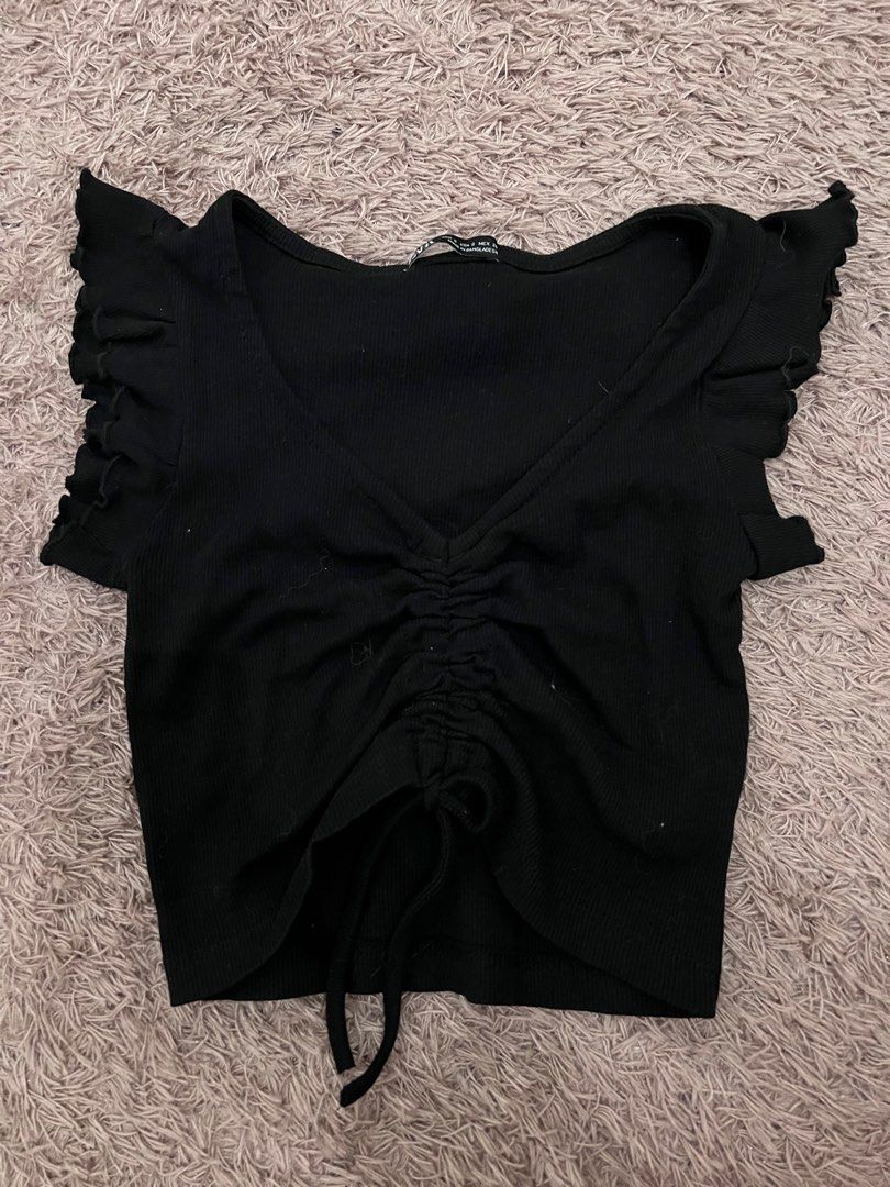 Preloved Zara Top (Category: Blouses) located in Las Pinas. Submitted by m_tec (Listing ID 1245488617, Image 1). Description: Preloved Zara Top Used thrice by my daughter Rfs: decluttering.