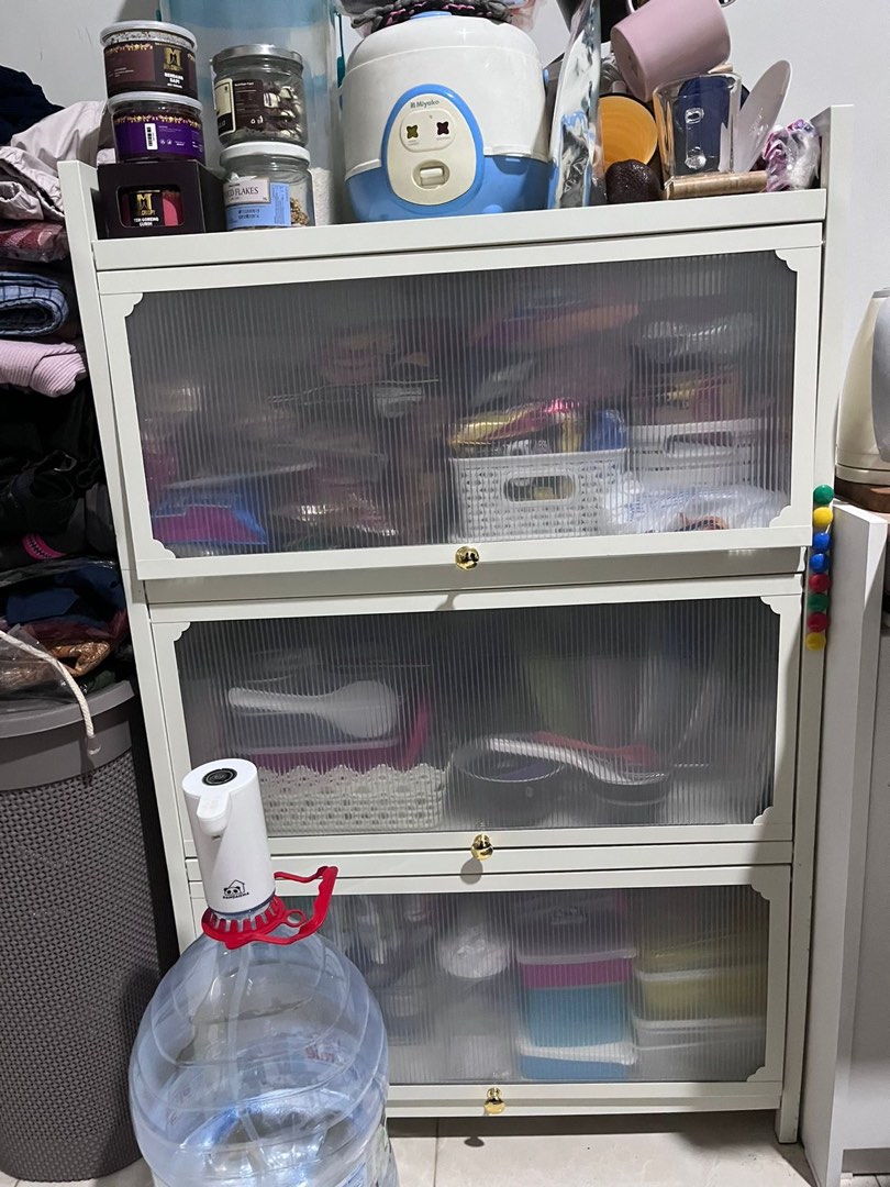 Rak penyimpanan on Carousell