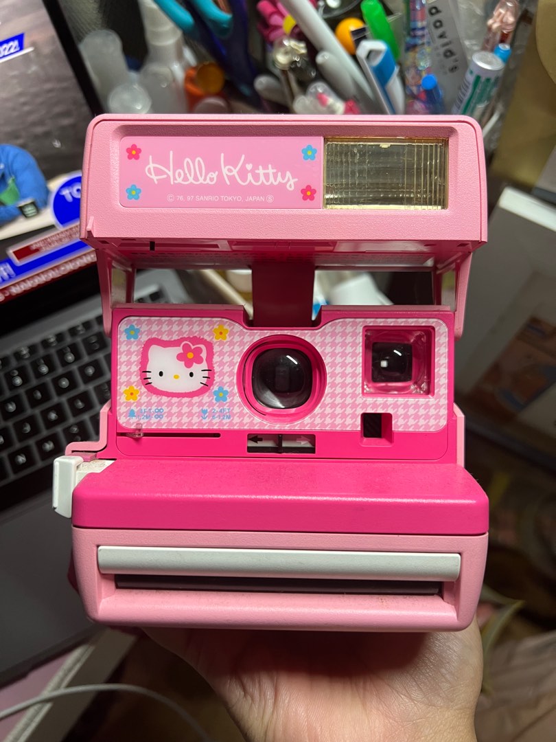 Rare Hello Kitty Polaroid Camera, Photography, Cameras on Carousell