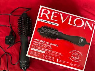 Revlon One-Step Volumizer and Hair Dryer for Mid to Short Hair
