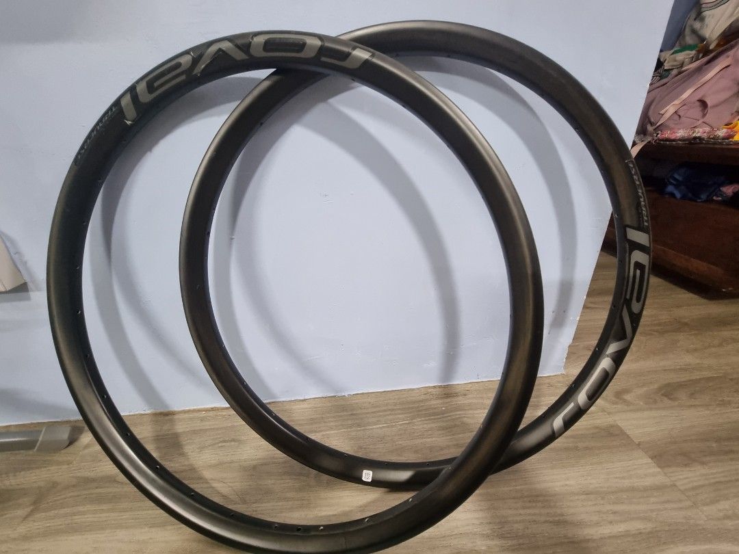 Rims 27.5 Roval Traverse Carbon, Sports Equipment, Bicycles & Parts ...