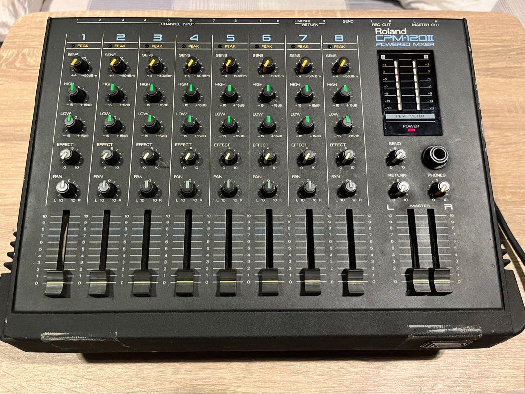 Roland CPM120II Powered Mixer / Power Amp 120W, 音響器材, Soundbar、揚聲器、藍牙