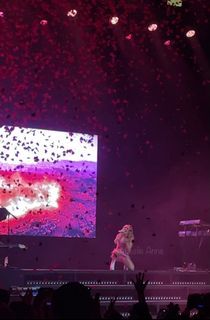 sabrina carpenter emails i cant send tour manila confetti