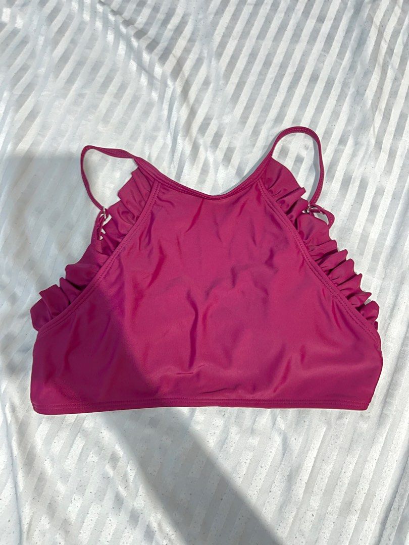 SHEIN Frill Trim Bikini Top in Maroon (Category: Bikinis & Swimsuits) located in Las Pinas. Submitted by deyleedeclutters (Listing ID 1245595093, Image 1). Description: ✨Small.