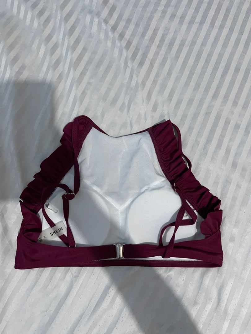 SHEIN Frill Trim Bikini Top in Maroon (Category: Bikinis & Swimsuits) located in Las Pinas. Submitted by deyleedeclutters (Listing ID 1245595093, Image 2). Description: ✨Small.