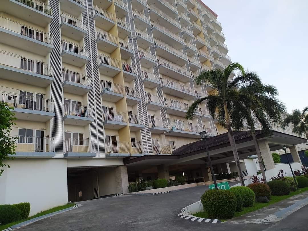 SMDC Field Residences Condo for rent on Carousell