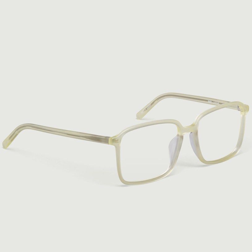 SUNNIES SPECS DEX IN CITRINE (Category: Sunglasses & Eyewear) located in Caloocan City. Submitted by stuzzz93 (Listing ID 1245448628, Image 2). Description: An iconic square frame for a wide fit. Used twice No scratches Prescription glasses with blue light technology SOLD OUT ON WEBSITE.