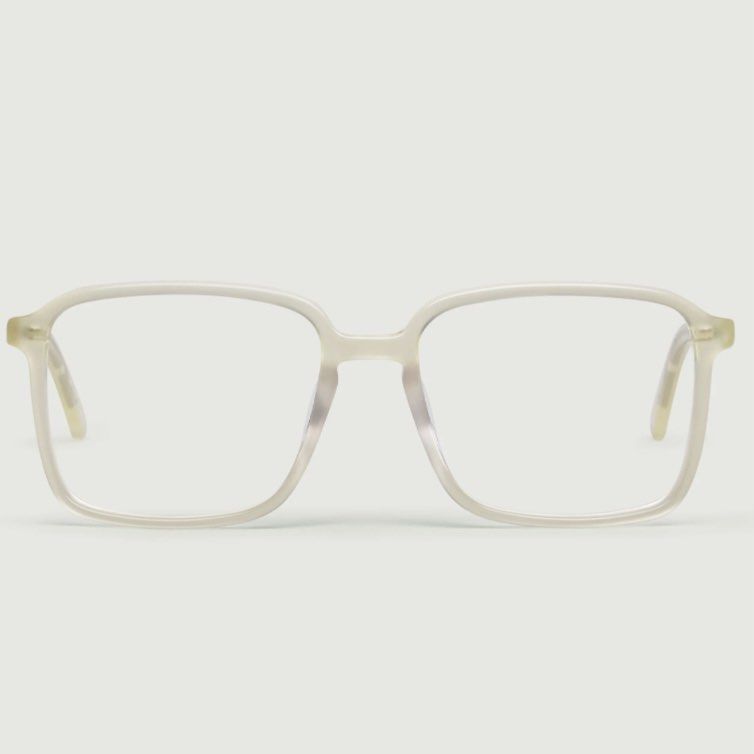 SUNNIES SPECS DEX IN CITRINE (Category: Sunglasses & Eyewear) located in Caloocan City. Submitted by stuzzz93 (Listing ID 1245448628, Image 1). Description: An iconic square frame for a wide fit. Used twice No scratches Prescription glasses with blue light technology SOLD OUT ON WEBSITE.