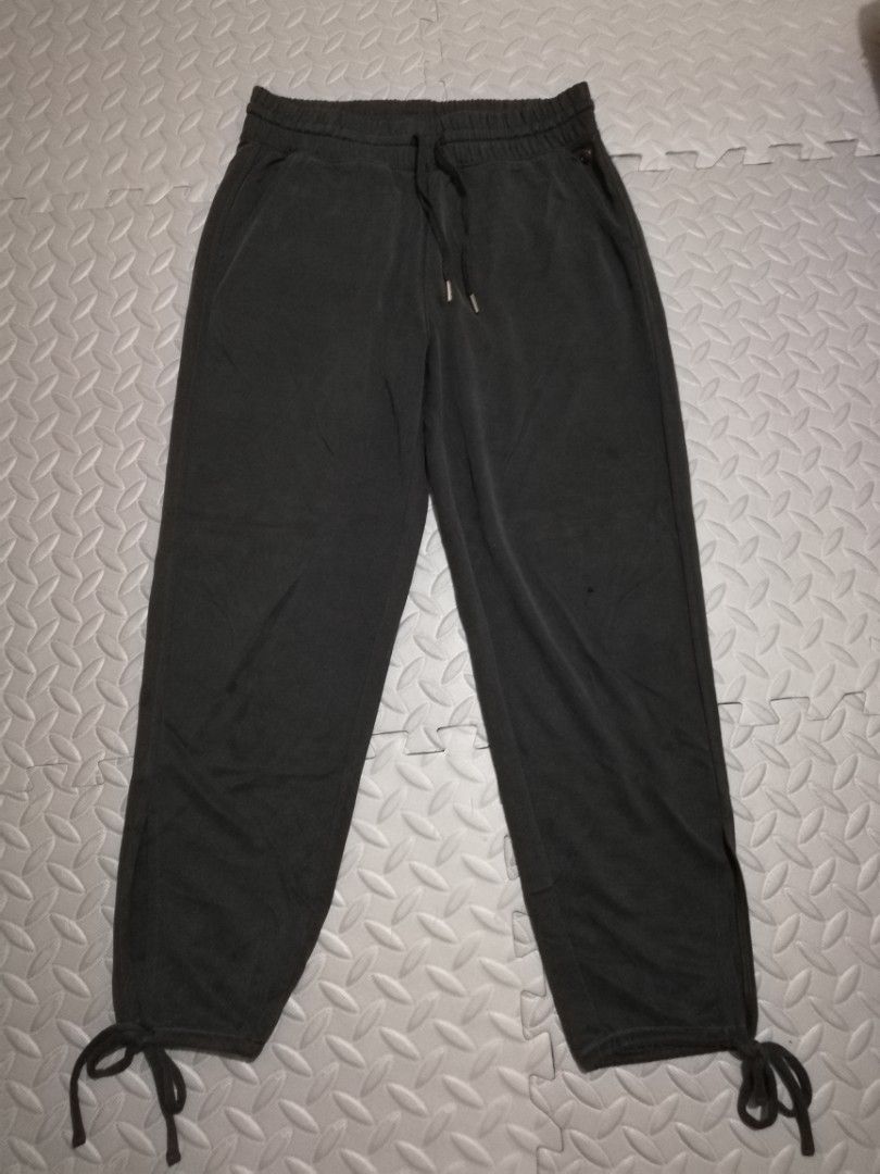 Carrie underwood sweatpants online