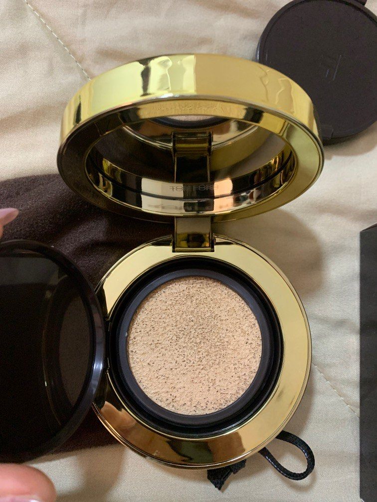 Tom ford shop cushion