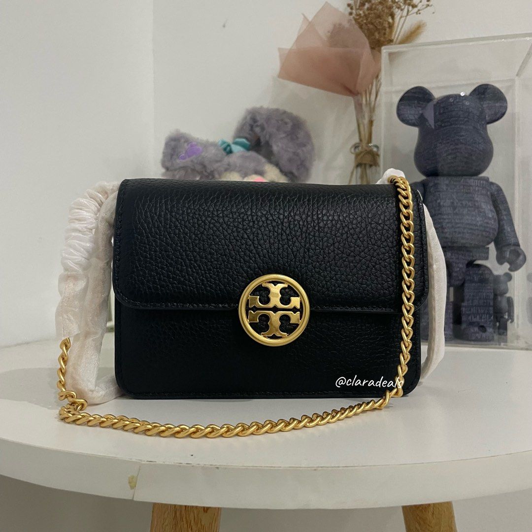 Tory Burch Fleming Medium Convertible Shoulder Bag, Women's Fashion, Bags &  Wallets, Shoulder Bags on Carousell