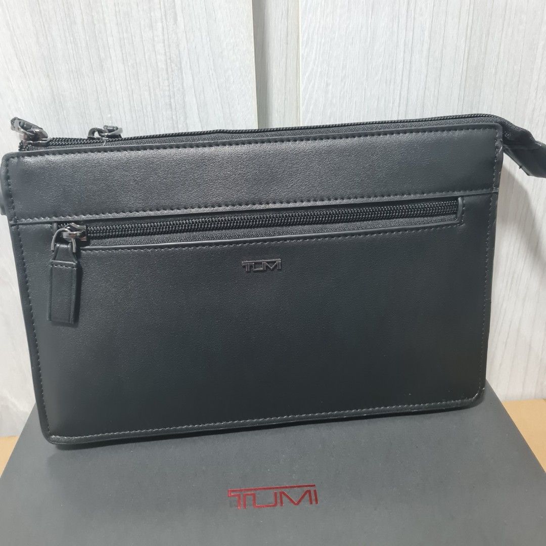 Tumi Nassau Double zip Clutch Leather Men s Fashion Bags Belt