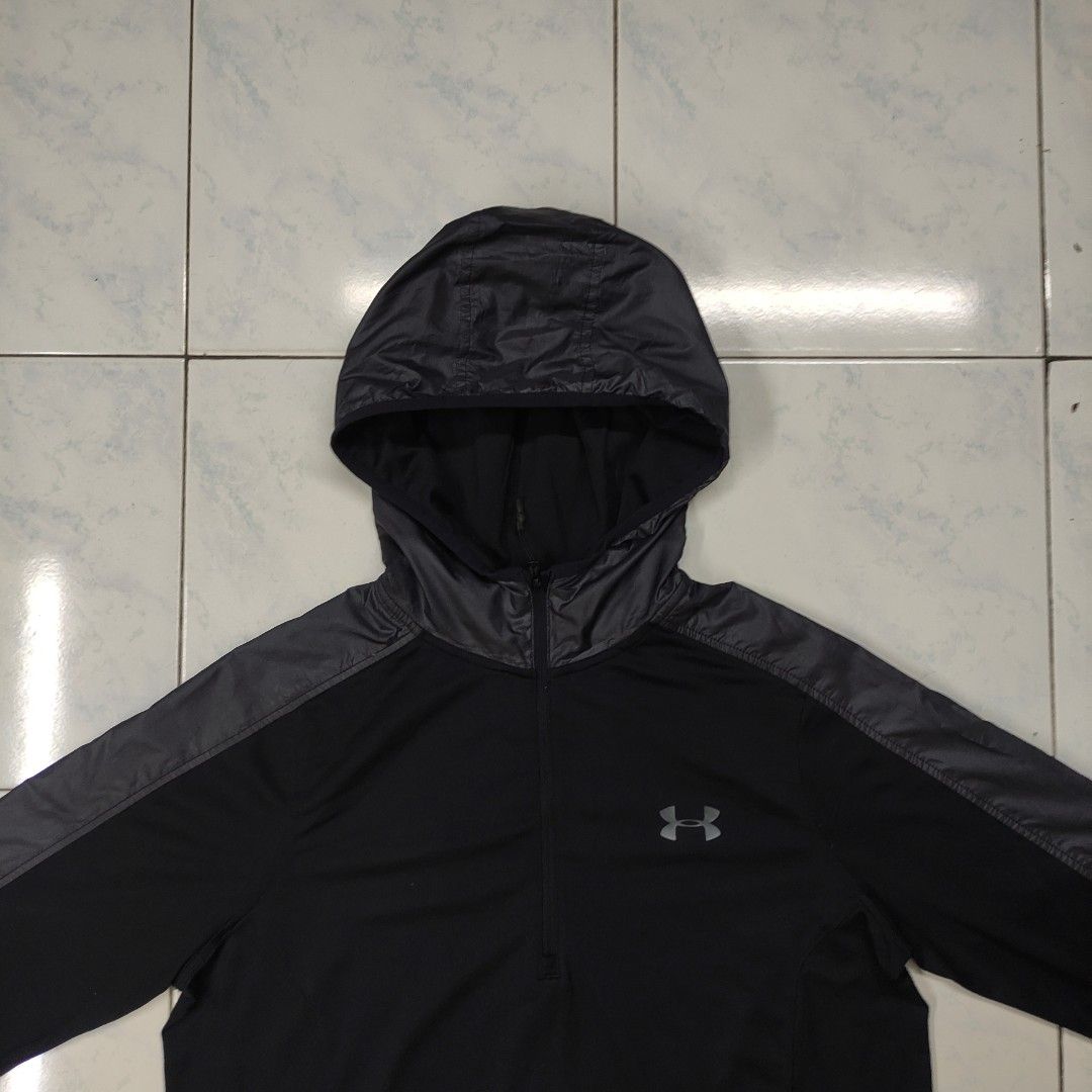 Under armour store slim fit hoodie
