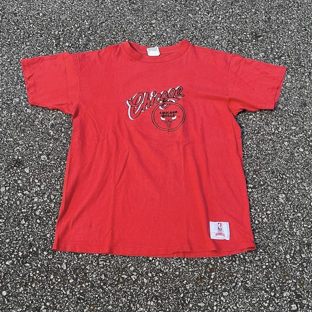 vintage Chicago Bulls championship tee, Men's Fashion, Tops & Sets, Tshirts  & Polo Shirts on Carousell