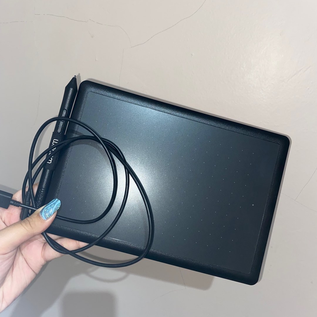 One Creative Pen Tablet on Carousell