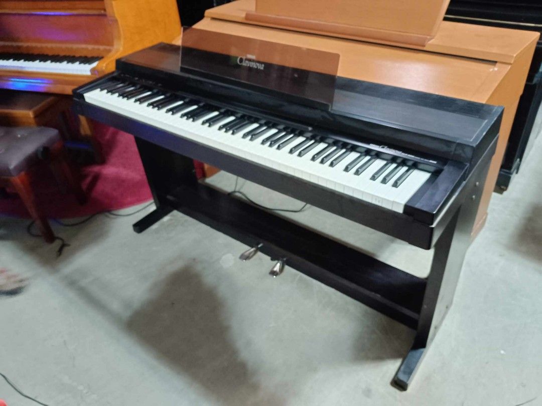 Yamaha Clavinova CLP300 Digital Piano Hobbies Toys Music