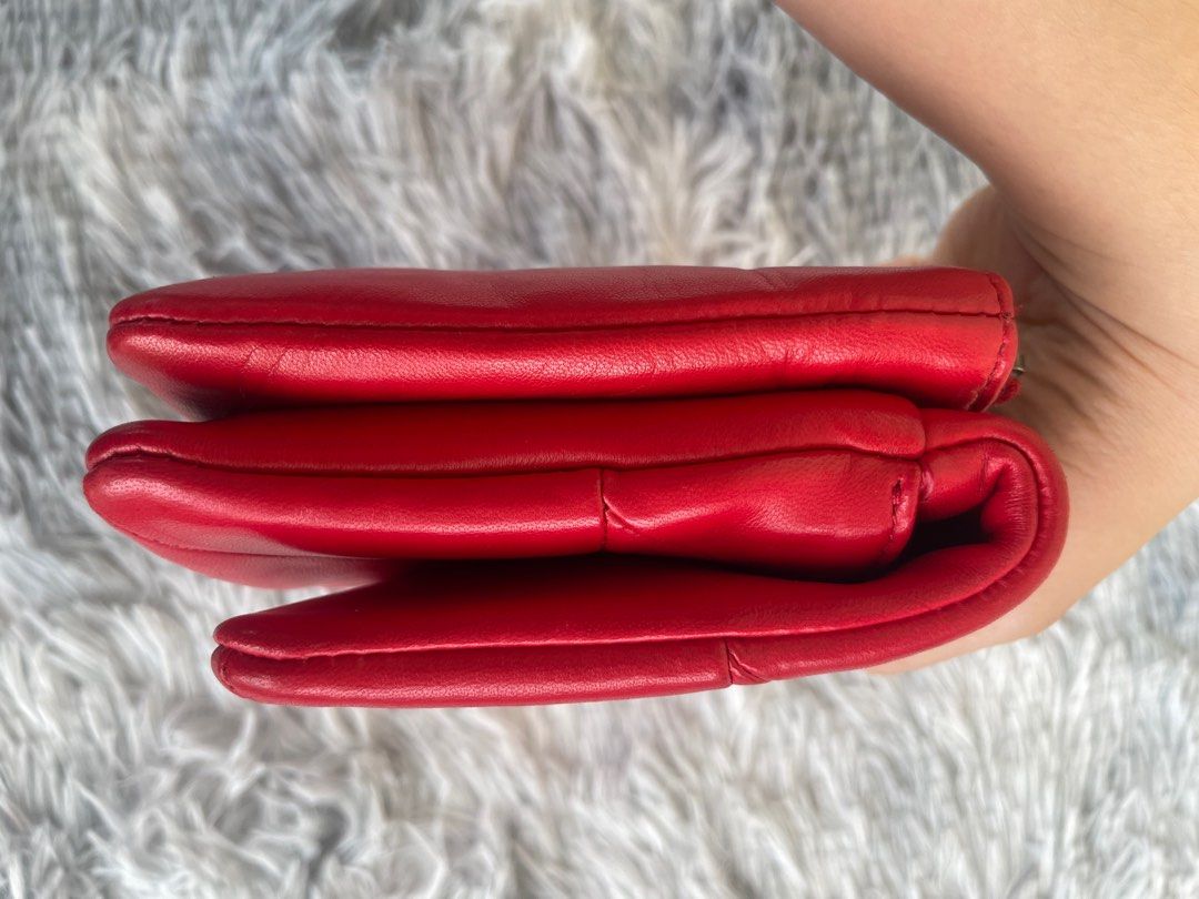 YSL Sling Bag with Entrupy Certificate of Authenticity on Carousell