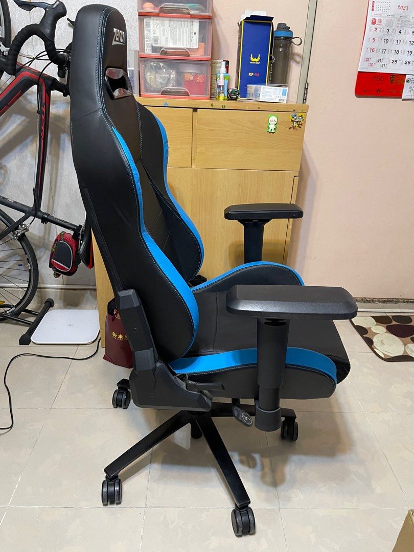 Zenox jupiter on sale racing chair