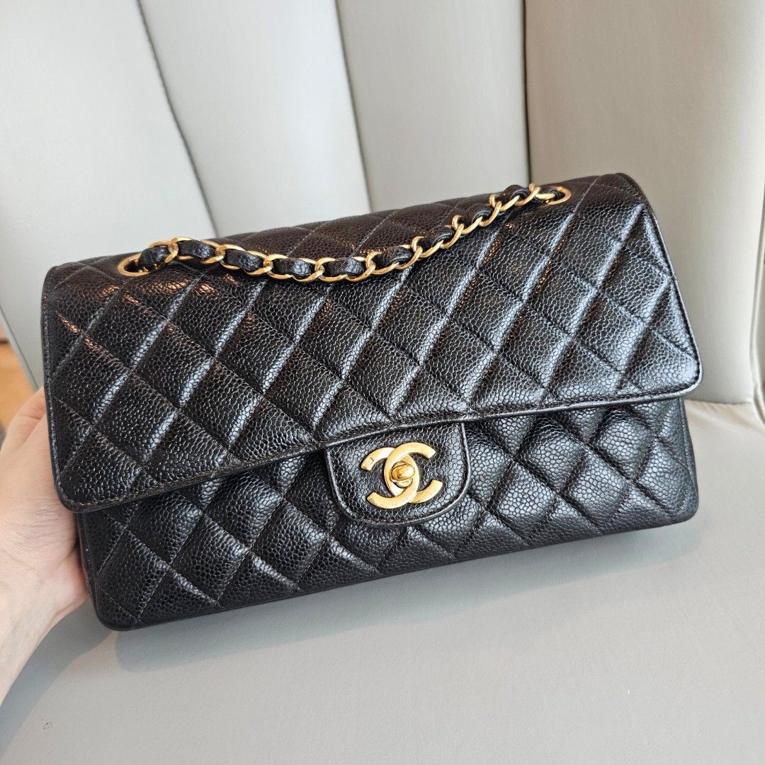 Chanel classic flap 20cm outlet