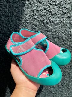 (Category: ) located in . Submitted by rocket88_shoes (Listing ID 1245633316, Image 1). Description: .