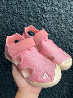 (Category: ) located in . Submitted by rocket88_shoes (Listing ID 1245633489, Image 1). Description: .
