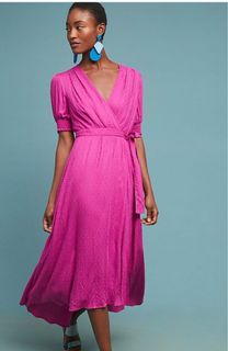 (Category: ) located in . Submitted by she_wears_style (Listing ID 1181844198, Image 1). Description: .