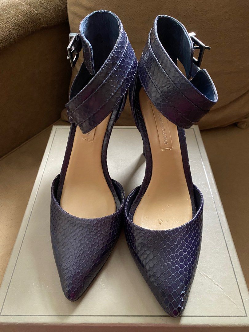 BCBG MAXAZRIA Stiletto Heels MA-PRINTZ (Category: Heels) located in Las Pinas. Submitted by bsaki (Listing ID 1245673552, Image 2). Description: Size 6 Fits up to size 7 if ur feet are payat Negotiable just send me a dm :).