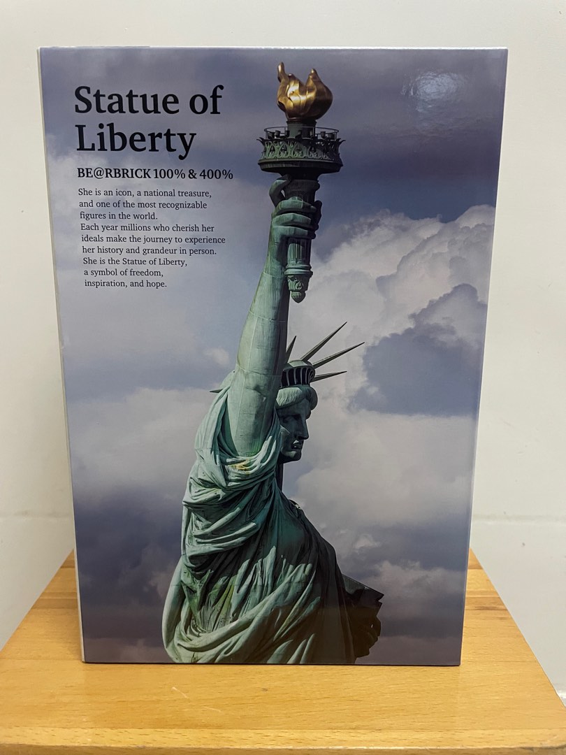 Bearbrick 100%+400% Statue of Liberty 美國自由神像, 興趣及遊戲