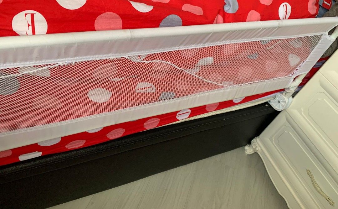 Bed guards, Babies & Kids, Baby Nursery & Kids Furniture, Bed Guards on