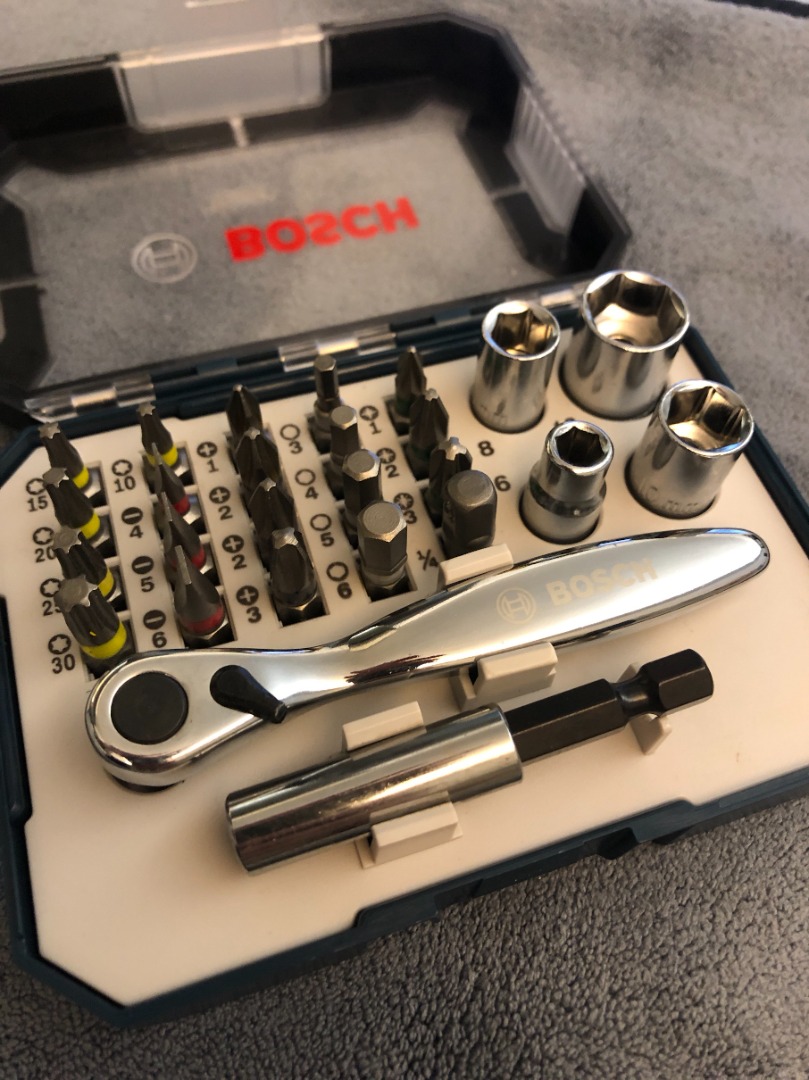 Bosch 27 piece clearance mini ratchet set