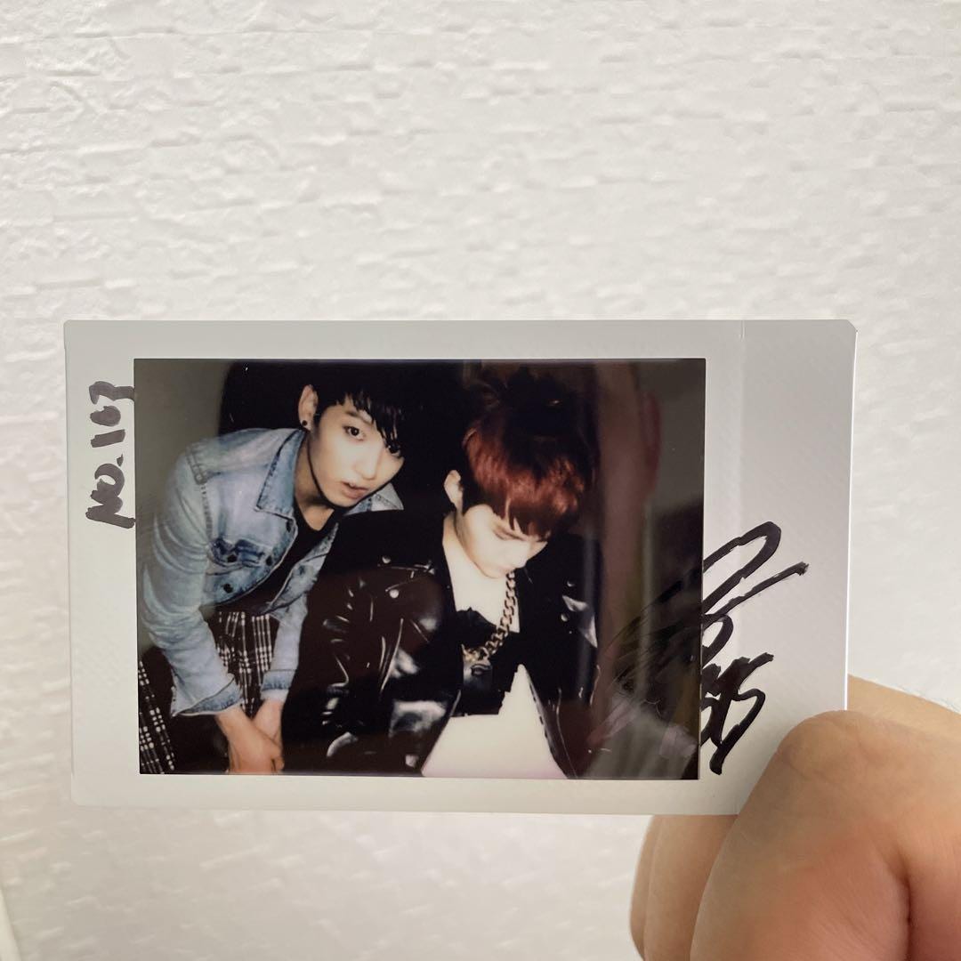 bts_jungkook__suga_yoongi_sign