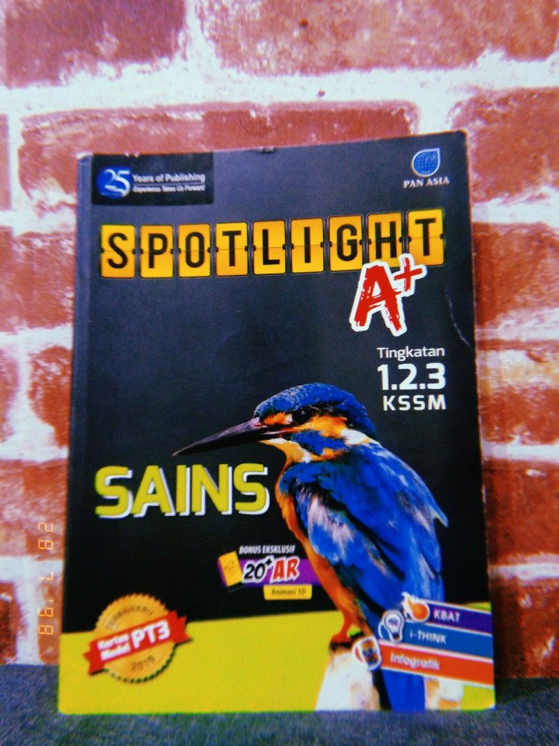 BUKU NOTA SAINS, Hobbies & Toys, Books & Magazines, Textbooks on Carousell