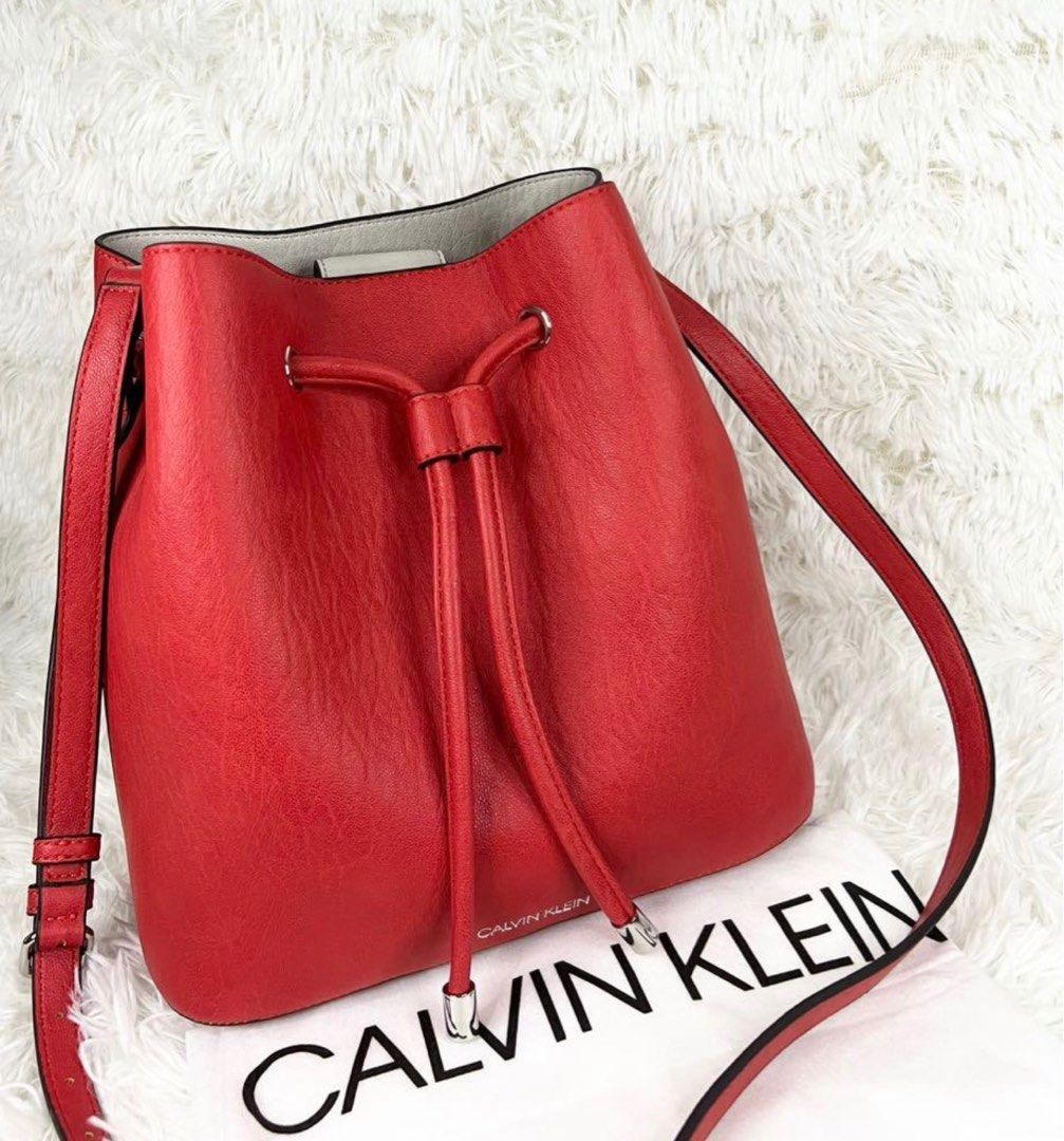 Calvin klein gabrianna crossbody outlet