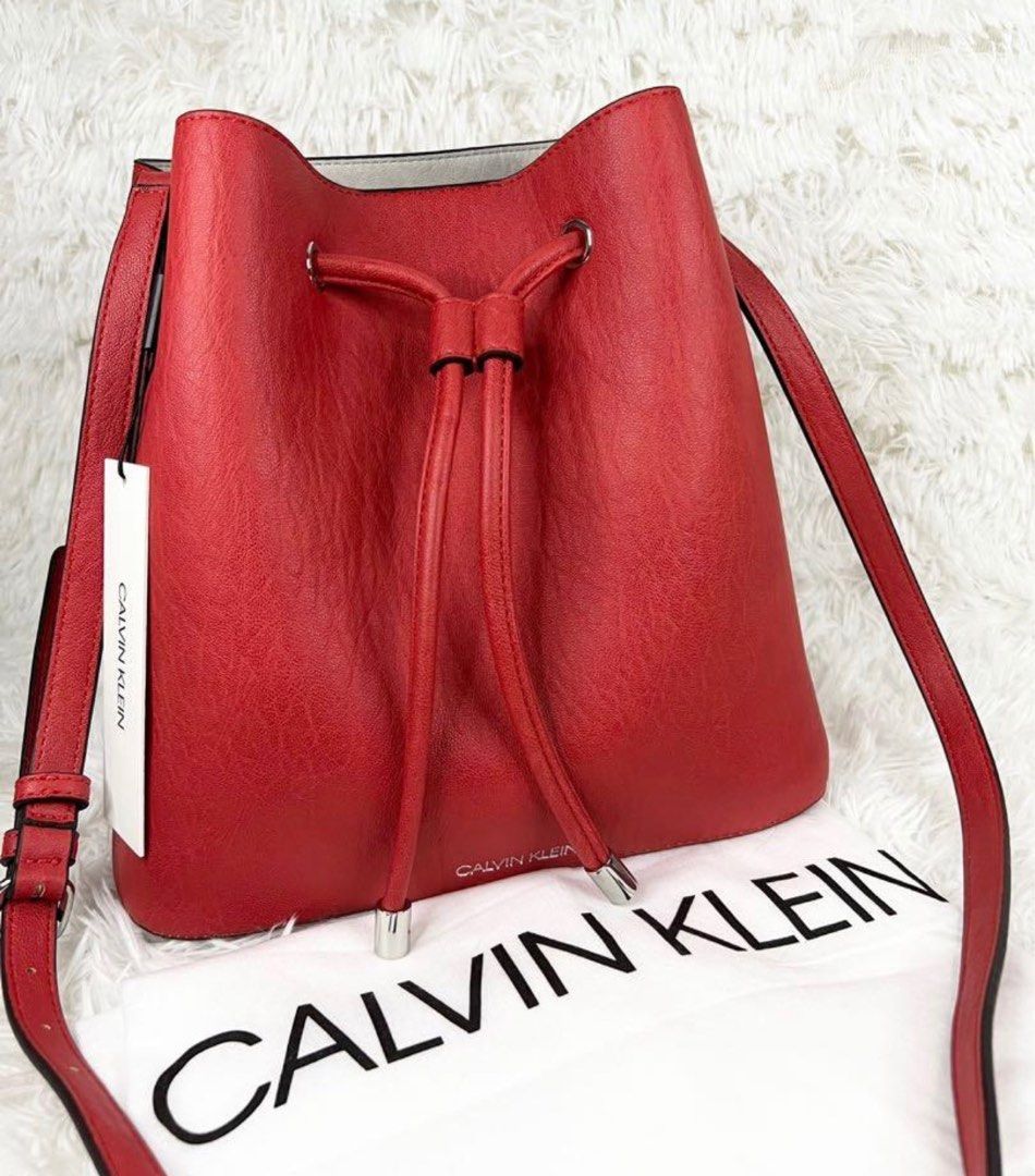 Calvin Klein CK Gabrianna Red Large Bucket Bag Crossbody, Women's Fashion,  Bags u0026 Wallets, Cross-body Bags on Carousell