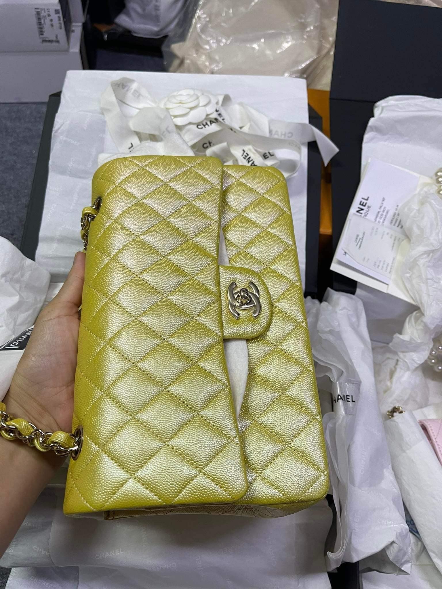 Chanel pearly outlet caviar