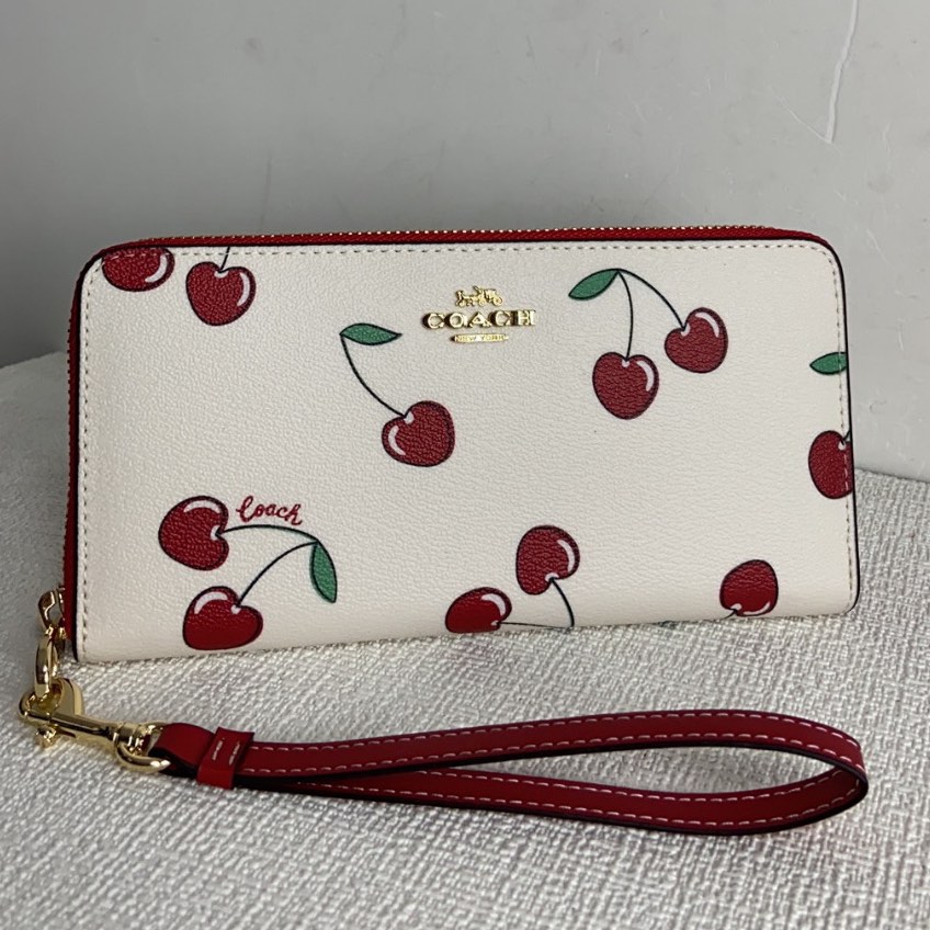 Cherry coach wallet discount